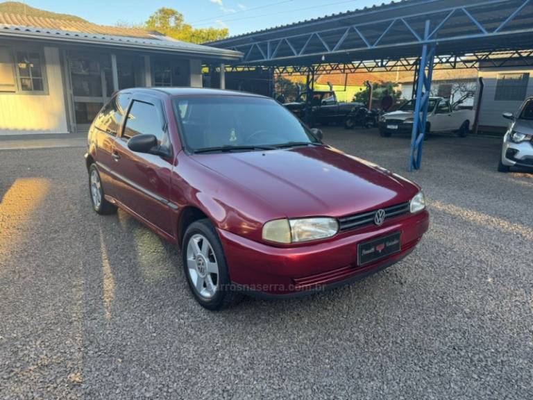 VOLKSWAGEN - GOL - 1995/1995 - Vermelha - R$ 13.900,00