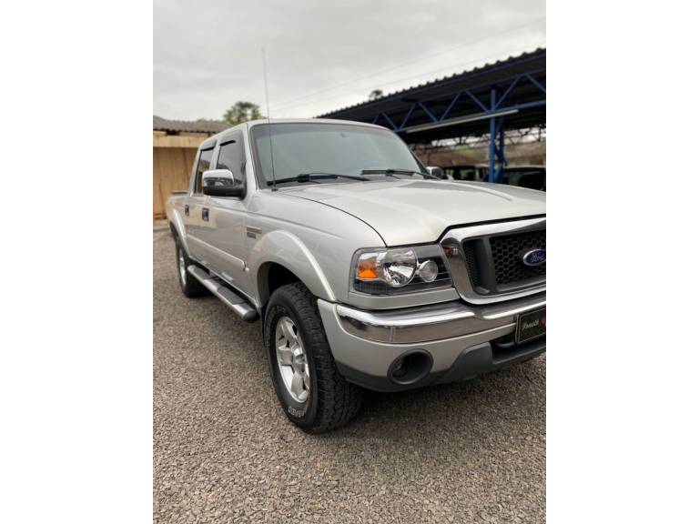 FORD - RANGER - 2007/2007 - Prata - R$ 69.900,00