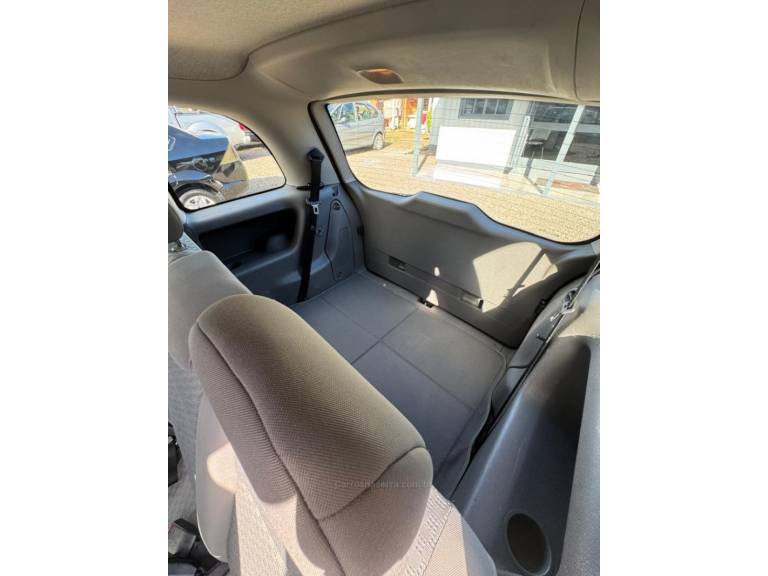 CHEVROLET - ZAFIRA - 2007/2008 - Preta - R$ 28.900,00