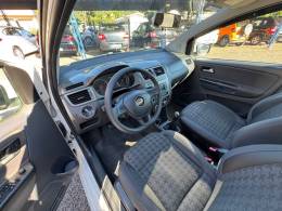 VOLKSWAGEN - SPACEFOX - 2015/2016 - Branca - R$ 55.900,00