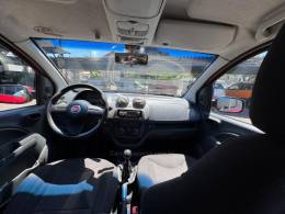 FIAT - UNO - 2010/2011 - Vermelha - R$ 32.900,00