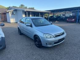 CHEVROLET - CORSA - 2010/2011 - Prata - R$ 32.900,00