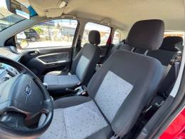 FORD - FIESTA - 2013/2013 - Vermelha - R$ 34.900,00
