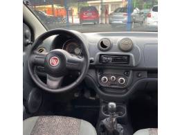 FIAT - UNO - 2012/2012 - Cinza - R$ 31.900,00