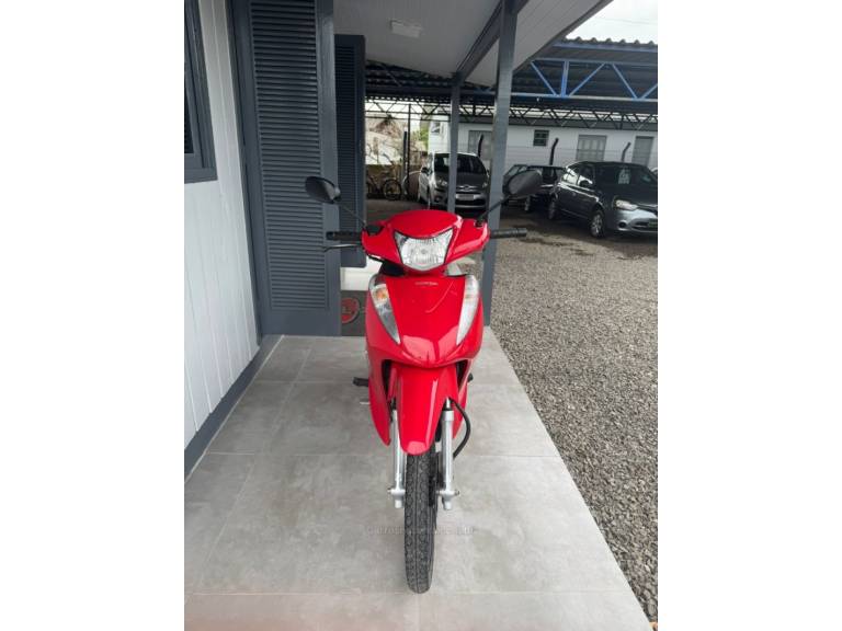 HONDA - BIZ 125 - 2016/2016 - Vermelha - R$ 13.900,00