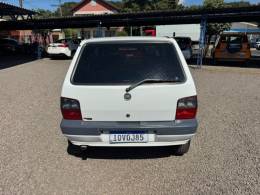 FIAT - UNO - 2010/2011 - Branca - R$ 21.900,00