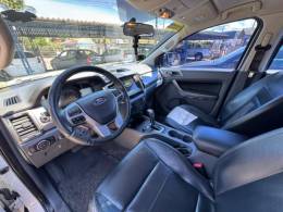 FORD - RANGER - 2018/2019 - Branca - R$ 156.900,00