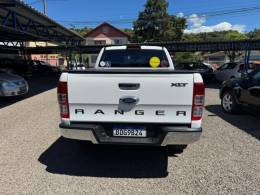FORD - RANGER - 2018/2019 - Branca - R$ 156.900,00