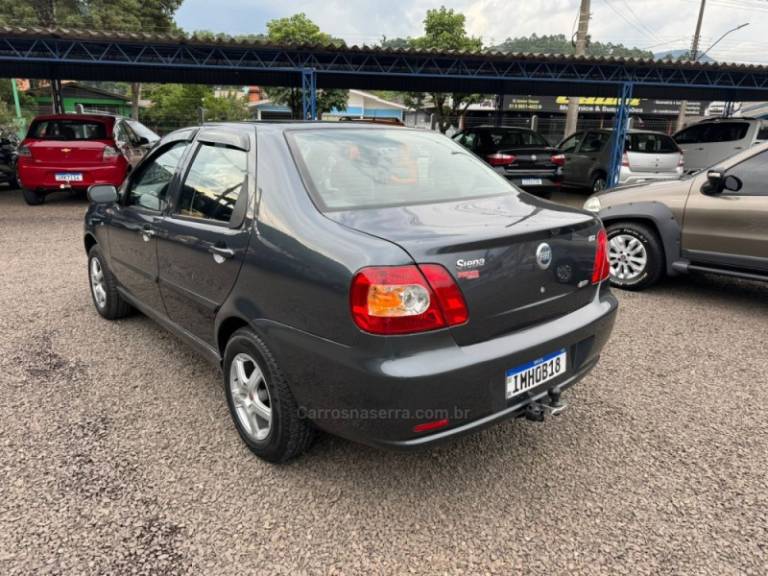 FIAT - SIENA - 2005/2005 - Cinza - R$ 26.900,00