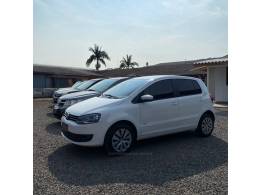 VOLKSWAGEN - FOX - 2012/2013 - Branca - R$ 38.900,00