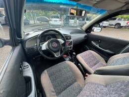 FIAT - PALIO - 2008/2008 - Prata - R$ 17.900,00