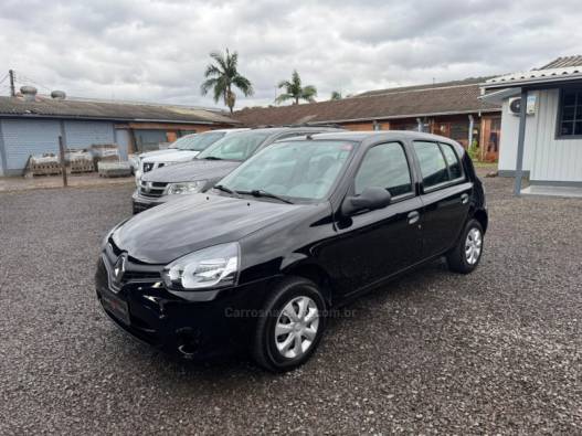 RENAULT - CLIO - 2015/2015 - Preta - R$ 28.900,00
