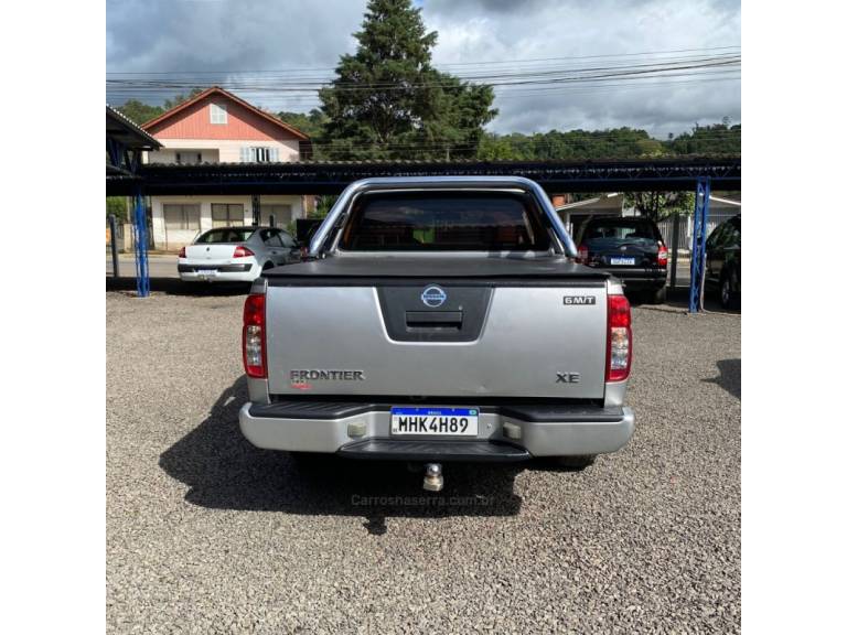 NISSAN - FRONTIER - 2009/2009 - Prata - R$ 68.900,00