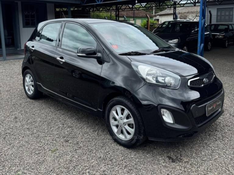 KIA MOTORS - PICANTO - 2014/2014 - Preta - R$ 46.900,00