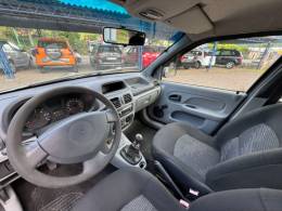 RENAULT - CLIO - 2011/2012 - Cinza - R$ 18.900,00