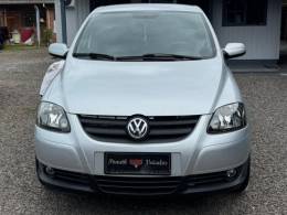 VOLKSWAGEN - FOX - 2007/2008 - Prata - R$ 25.900,00