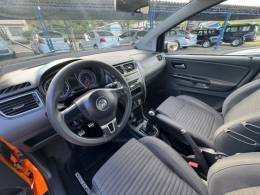 VOLKSWAGEN - CROSSFOX - 2012/2012 - Laranja - R$ 44.900,00