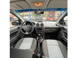 FORD - FIESTA - 2013/2013 - Preta - R$ 31.900,00