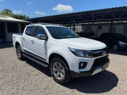 CHEVROLET - S10 - 2022/2023 - Branca - R$ 205.000,00