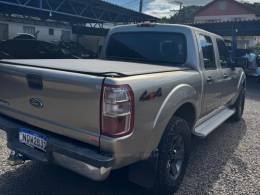 FORD - RANGER - 2009/2010 - Prata - R$ 72.900,00