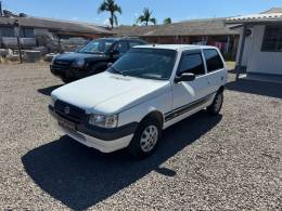 FIAT - UNO - 2010/2011 - Branca - R$ 21.900,00