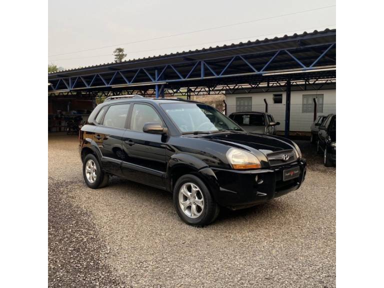 HYUNDAI - TUCSON - 2010/2010 - Preta - R$ 38.900,00