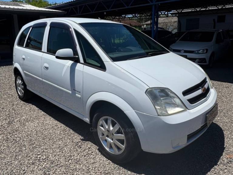 CHEVROLET - MERIVA - 2011/2011 - Branca - R$ 32.900,00