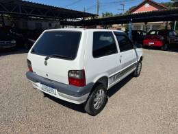 FIAT - UNO - 2010/2011 - Branca - R$ 21.900,00