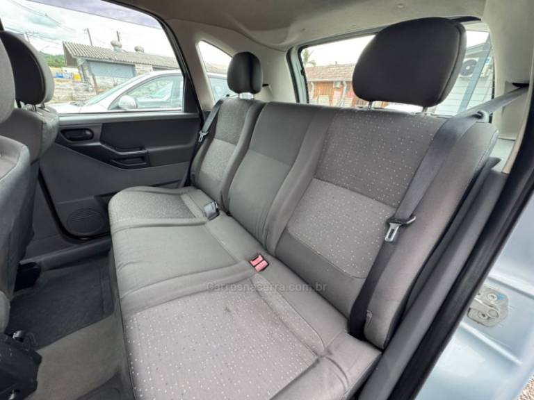 CHEVROLET - MERIVA - 2009/2009 - Prata - R$ 28.900,00