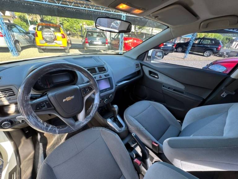 CHEVROLET - COBALT - 2014/2015 - Branca - R$ 48.900,00