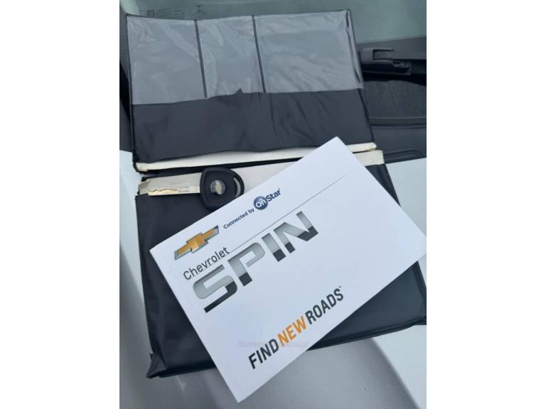 CHEVROLET - SPIN - 2018/2019 - Prata - R$ 68.900,00