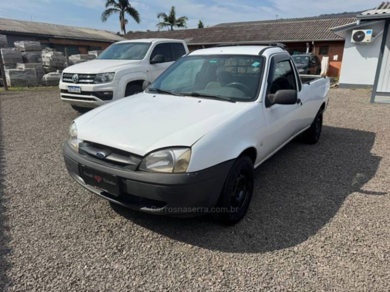 FORD - COURIER - 2011/2012 - Branca - R$ 26.900,00