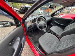 FIAT - SIENA - 2007/2008 - Vermelha - R$ 24.900,00