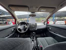 NISSAN - TIIDA - 2011/2012 - Vermelha - R$ 35.900,00