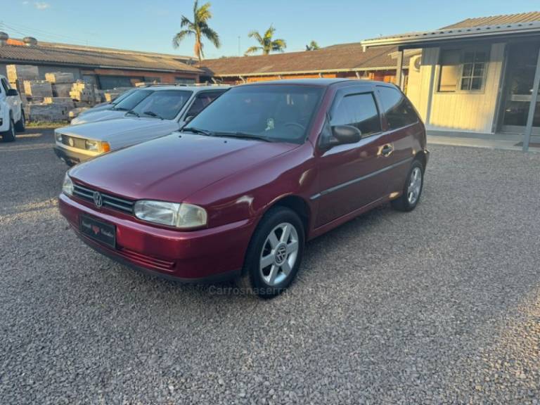 VOLKSWAGEN - GOL - 1995/1995 - Vermelha - R$ 13.900,00