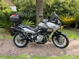 SUZUKI - DL - 2011/2012 - Cinza - R$ 30.000,00