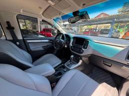 CHEVROLET - S10 - 2022/2023 - Branca - R$ 205.000,00