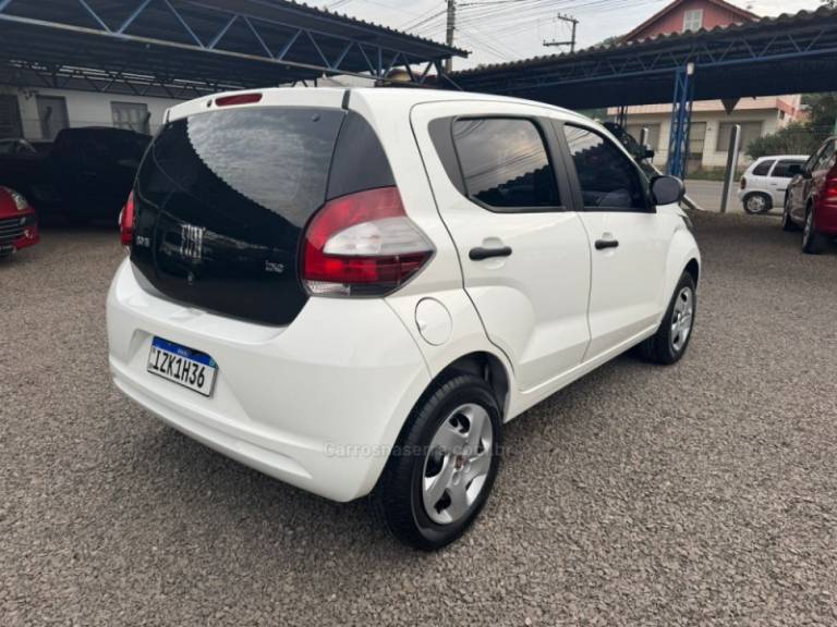 FIAT - MOBI - 2019/2020 - Branca - R$ 46.900,00