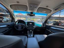 CHEVROLET - S10 - 2022/2023 - Branca - R$ 205.000,00