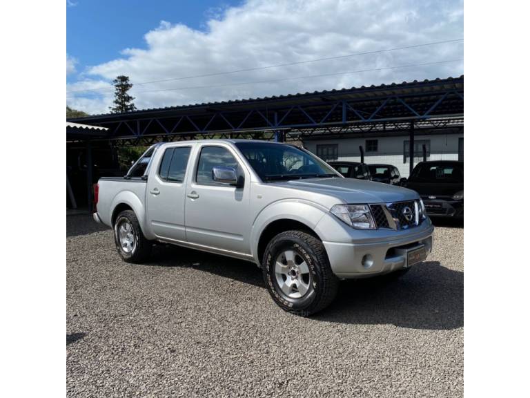 NISSAN - FRONTIER - 2009/2009 - Prata - R$ 68.900,00