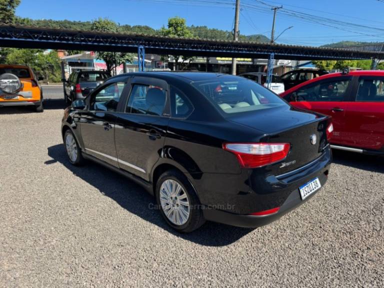 FIAT - SIENA - 2012/2013 - Preta - R$ 38.900,00
