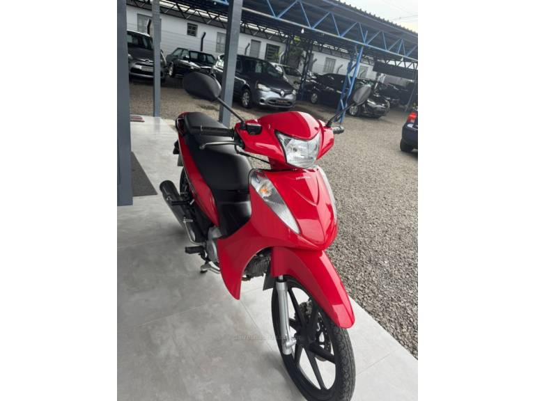 HONDA - BIZ 125 - 2016/2016 - Vermelha - R$ 13.900,00