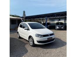 VOLKSWAGEN - FOX - 2012/2013 - Branca - R$ 38.900,00