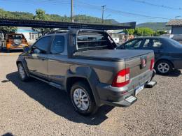 FIAT - STRADA - 2012/2013 - Cinza - R$ 56.900,00