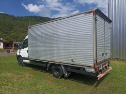 IVECO - DAILY - 2013/2014 - Branca - R$ 145.900,00