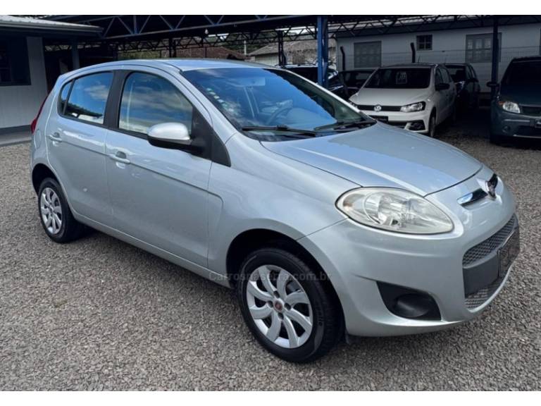 FIAT - PALIO - 2012/2013 - Cinza - R$ 36.900,00