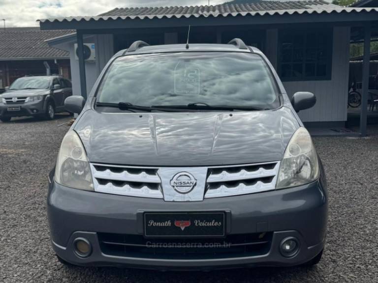 NISSAN - LIVINA - 2011/2012 - Cinza - R$ 34.900,00