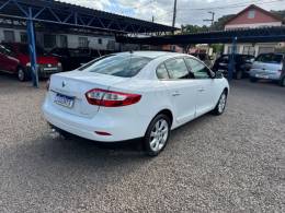 RENAULT - FLUENCE - 2011/2012 - Branca - R$ 42.900,00