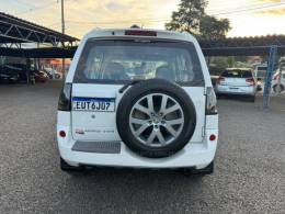 MITSUBISHI - PAJERO TR4 - 2011/2012 - Branca - R$ 65.900,00