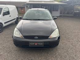 FORD - FOCUS - 2006/2007 - Preta - R$ 26.900,00
